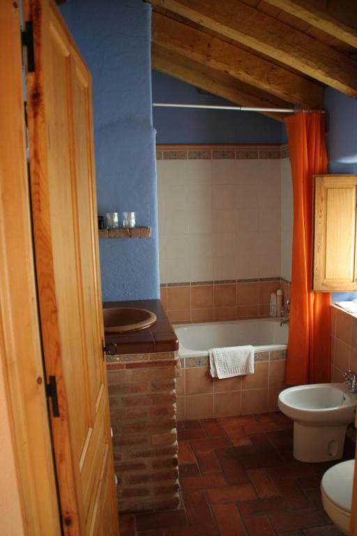 El Canto Del Gallo Ranedo de Curueño Cameră foto